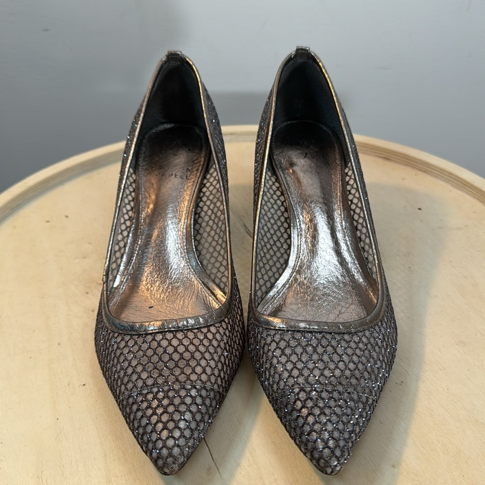 Adrianna Papell Lois Pump Gunmetal Pointy Toe Kitten Heel size 6.5 - Picture 2 of 8